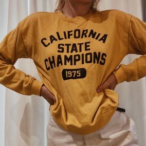 GARAGE sweatshirt